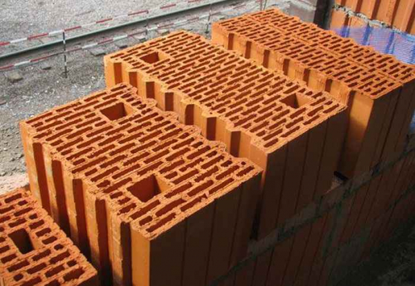 Дома из керамических блоков: плюсы и минусы